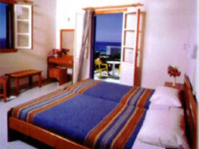 Makis Place Hotel Tourlos