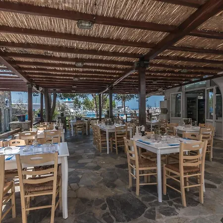 Ξενοδοχείο Makis Place 3*