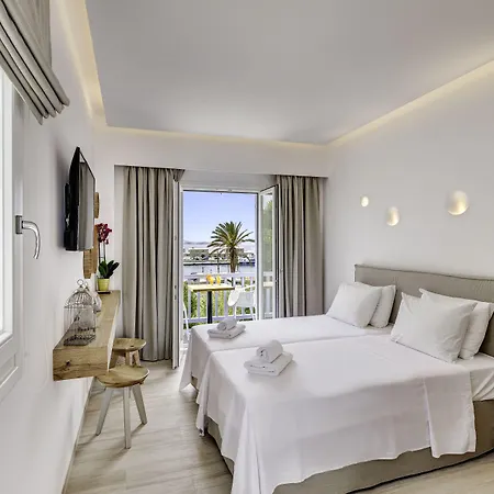 Makis Place 호텔 3*