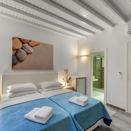 マキス プレイス 3*