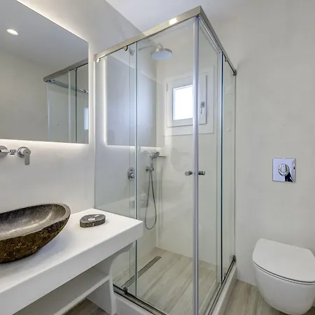 Hotel Makis Place