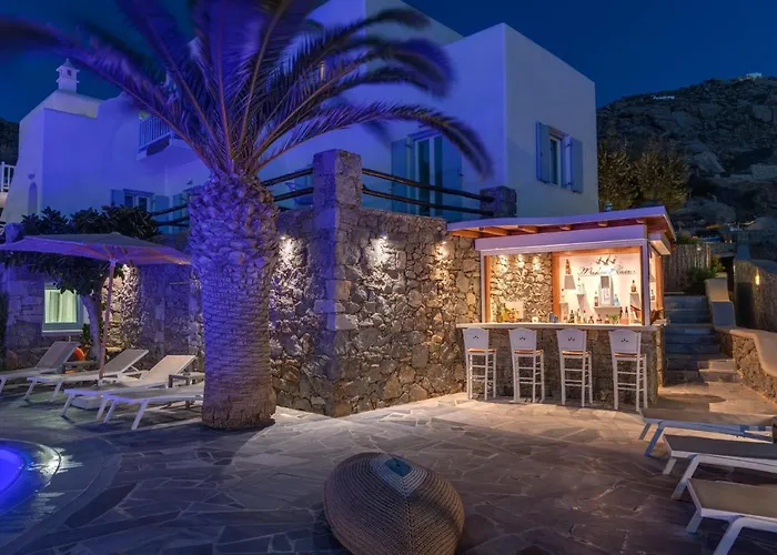 Makis Place Túrlosz