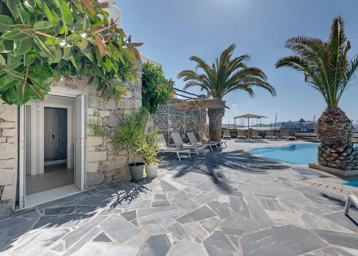 Makis Place 3* Túrlosz