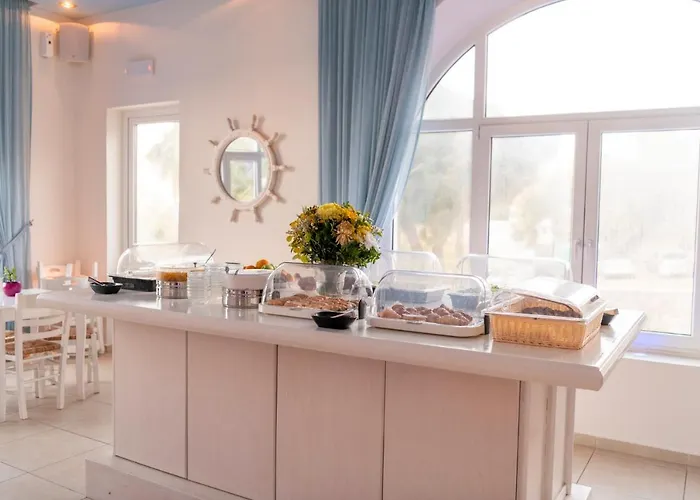 Szálloda Makis Place 3*