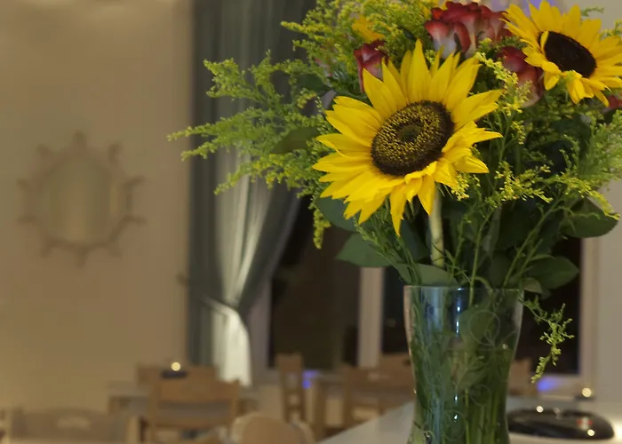 Makis Place 3* Túrlosz