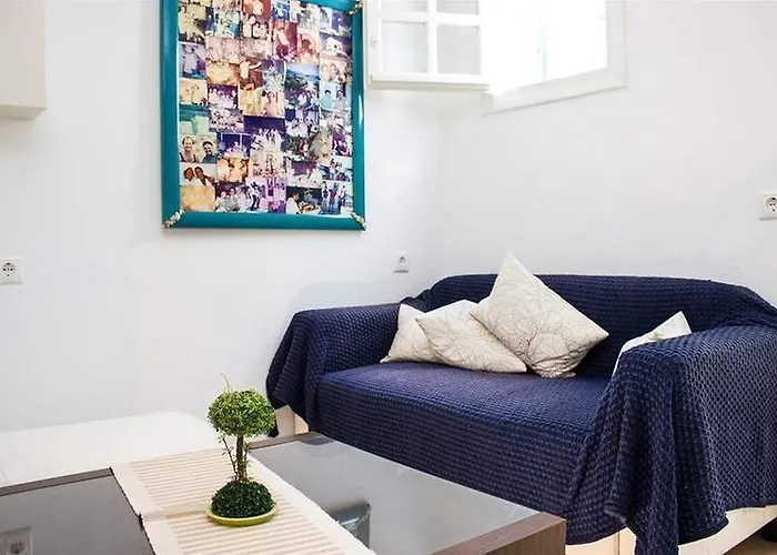 Makis Place Szálloda 3*